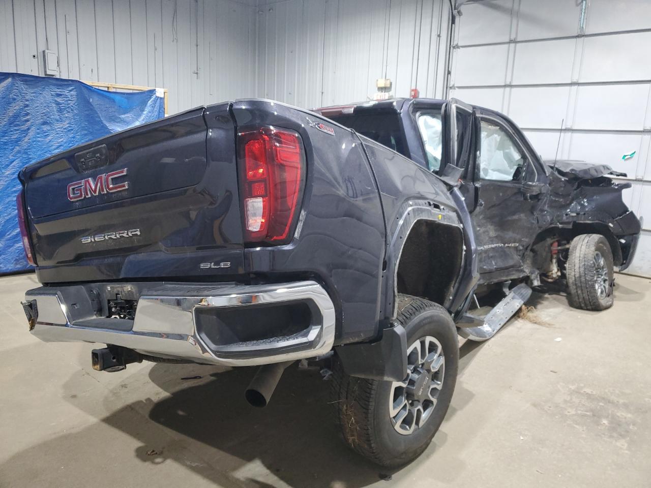 GMC SIERRA K2500 SLE