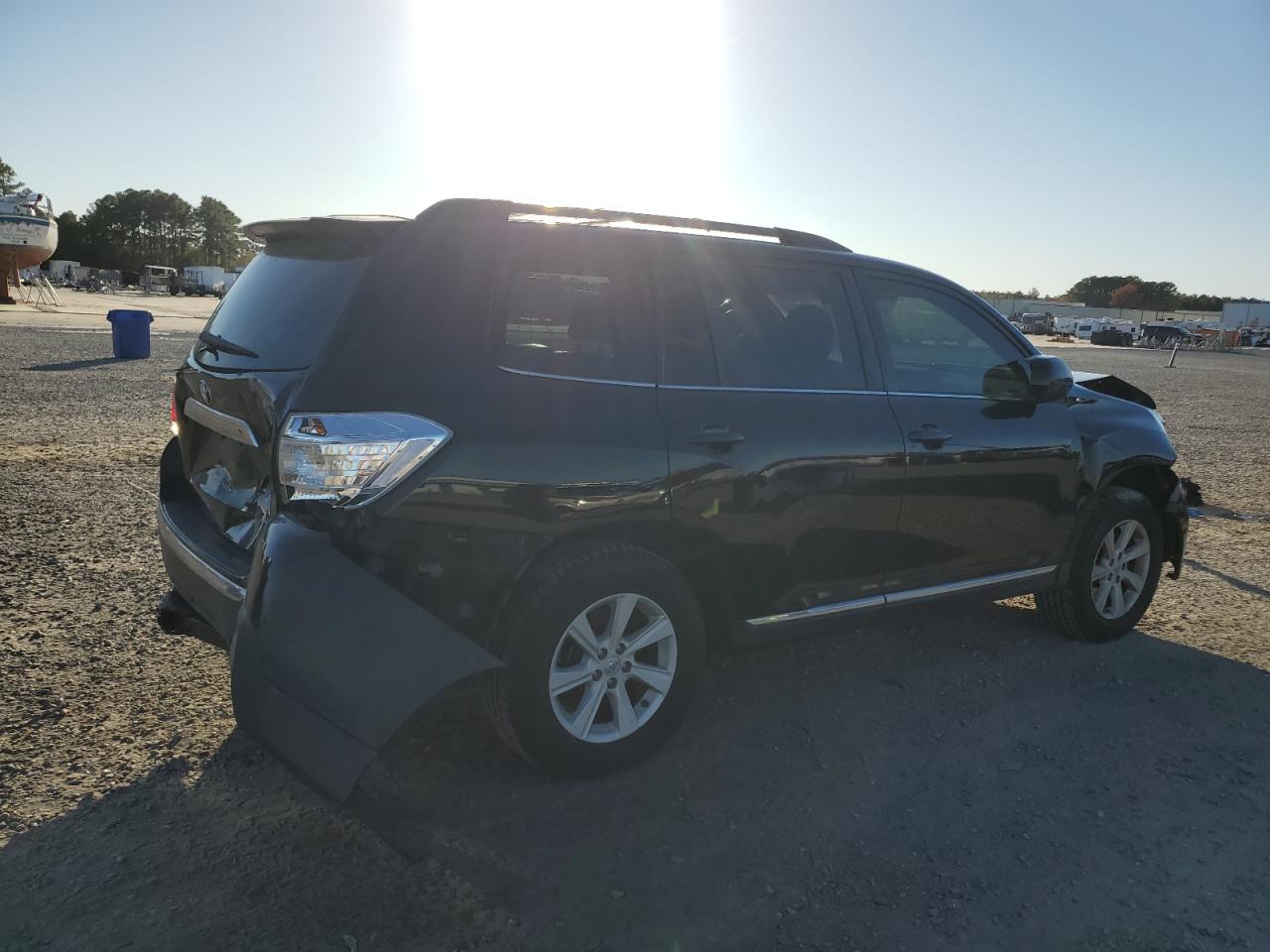 TOYOTA HIGHLANDER BASE