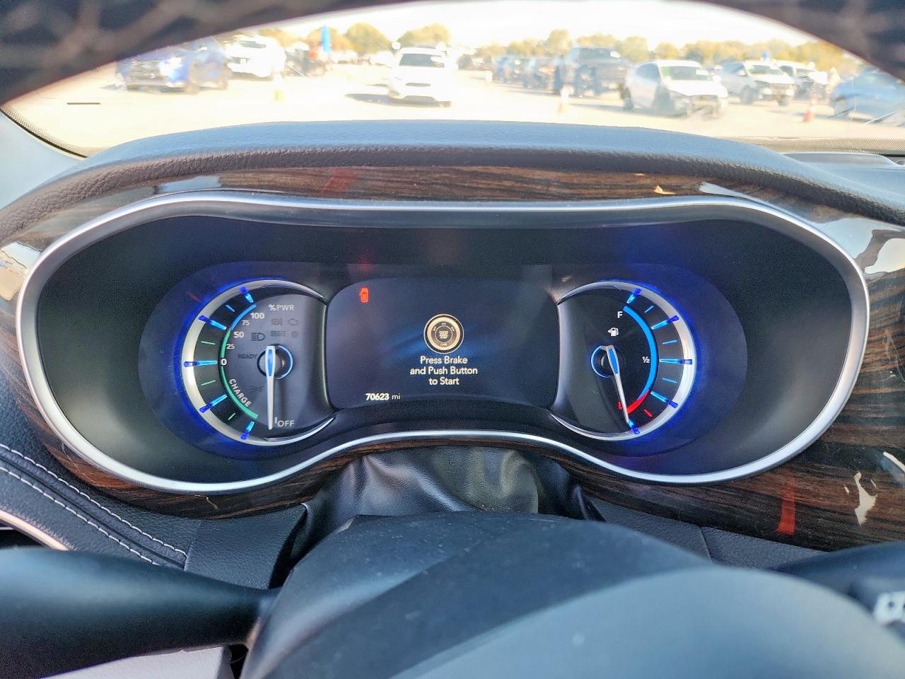 CHRYSLER PACIFICA HYBRID LIMITED