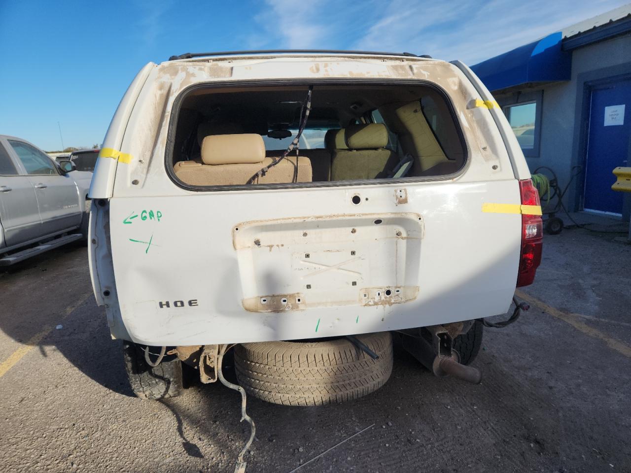 CHEVROLET TAHOE K1500 LT