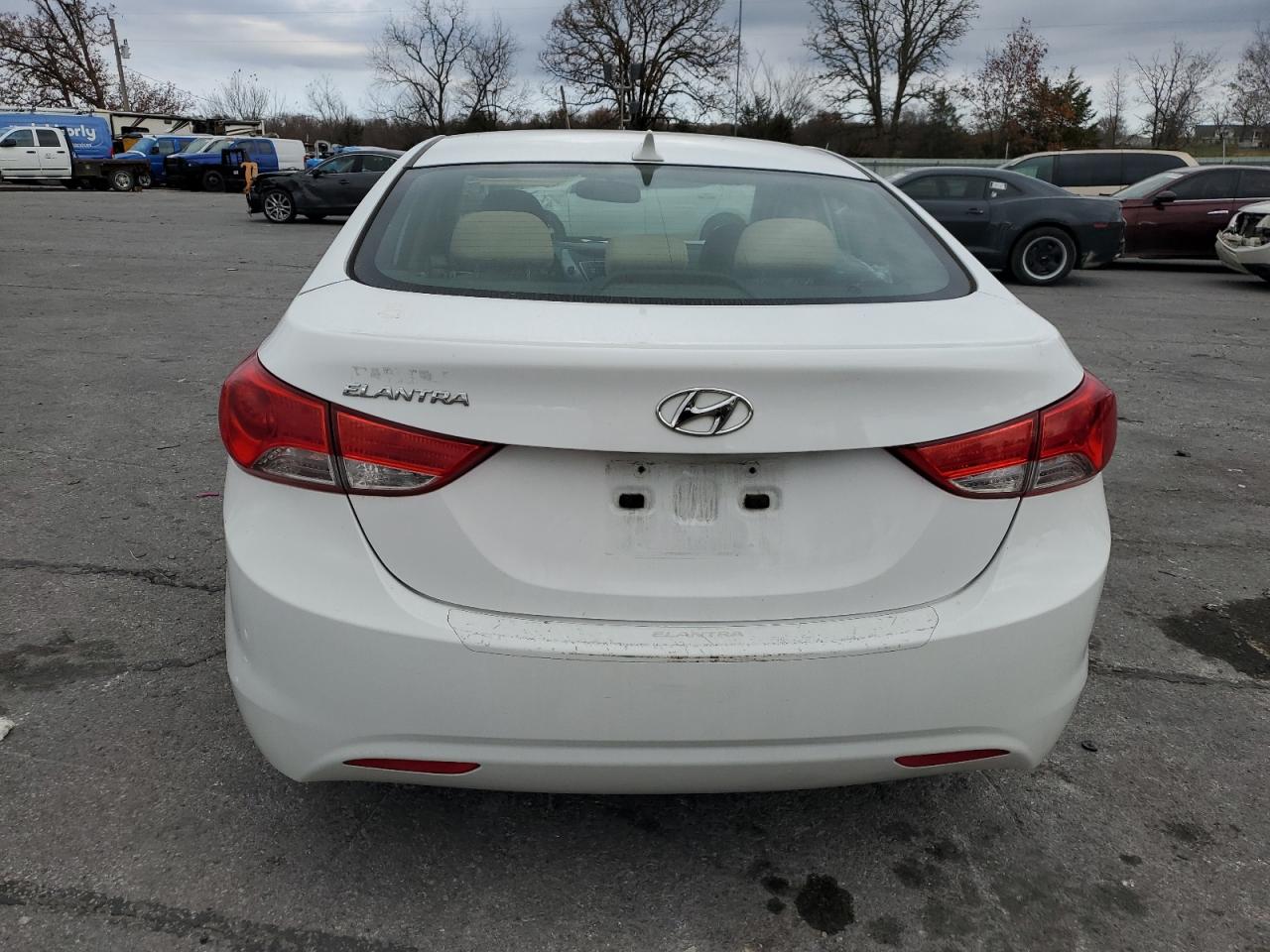 HYUNDAI ELANTRA GLS