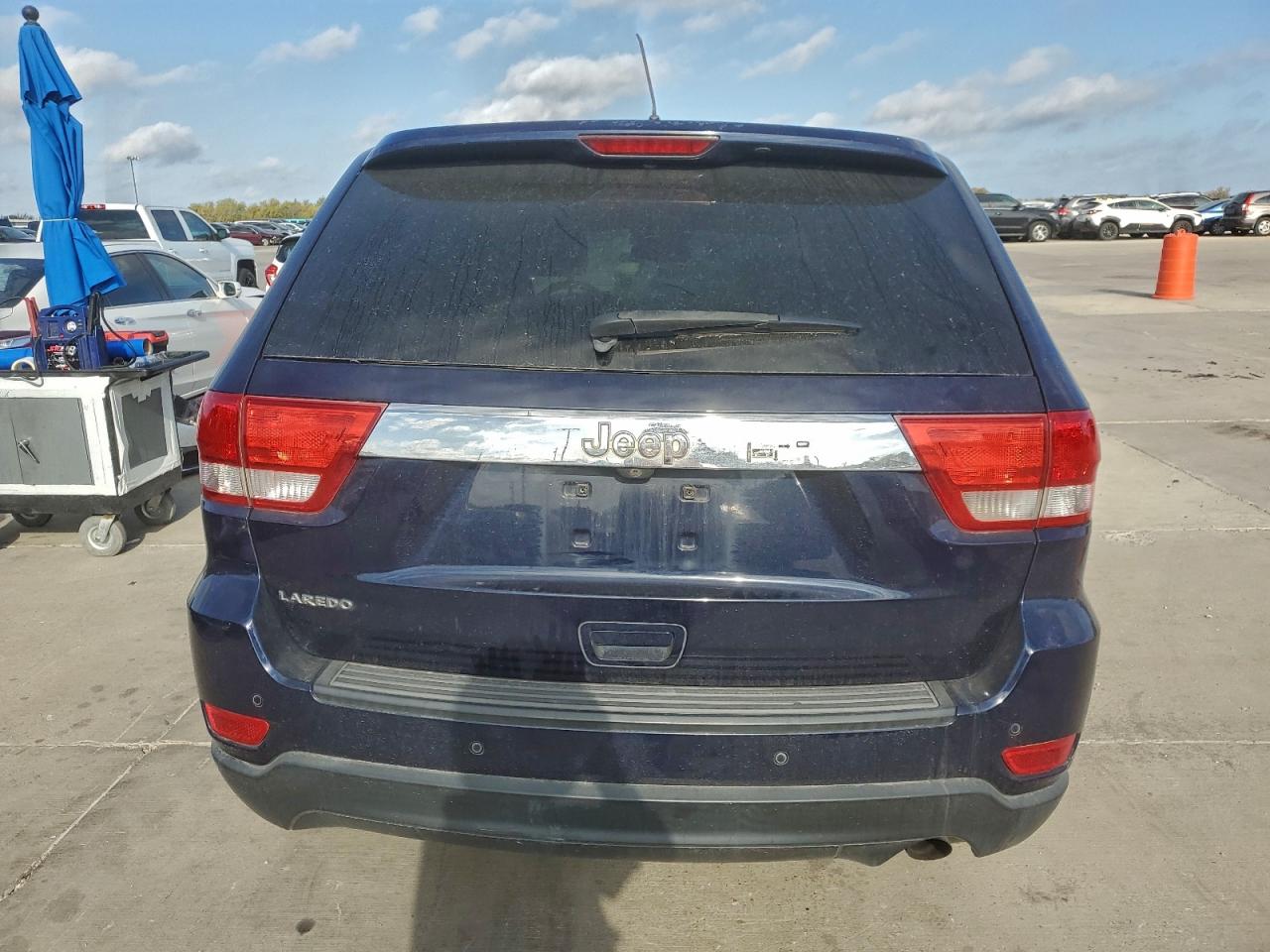 JEEP GRAND CHEROKEE LAREDO