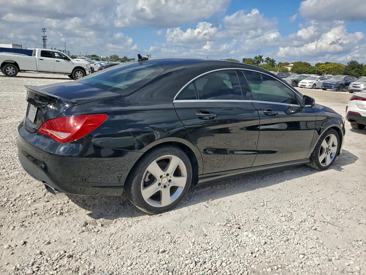 Lot #3316721417 2015 MERCEDES-BENZ CLA 250 4M