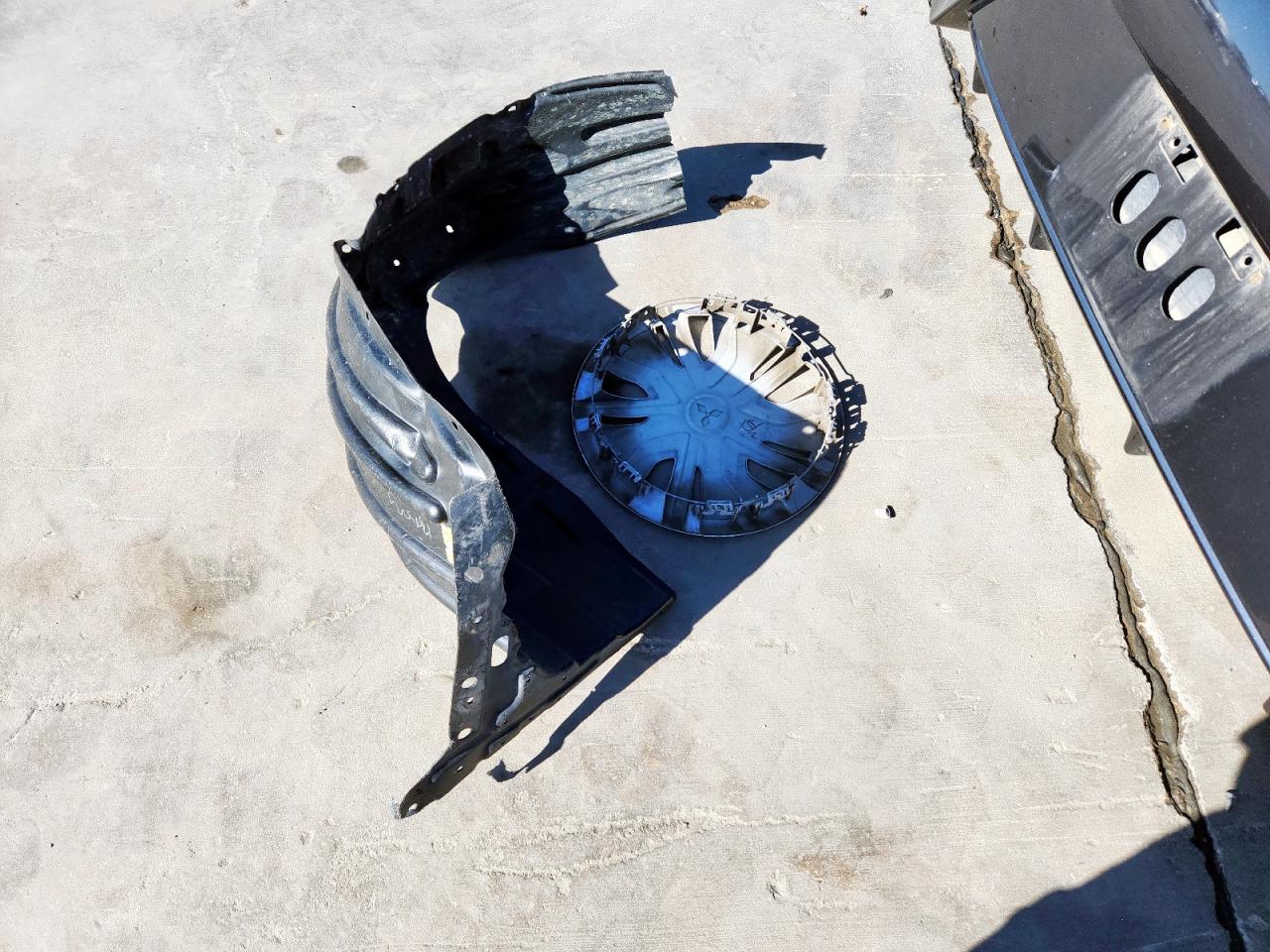 MITSUBISHI MIRAGE ES