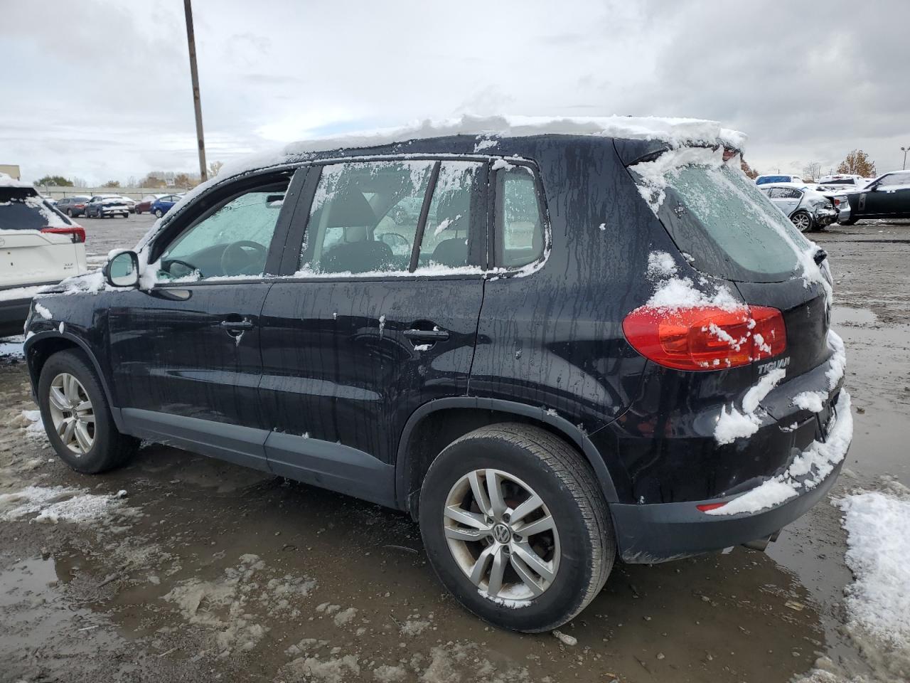 VOLKSWAGEN TIGUAN S