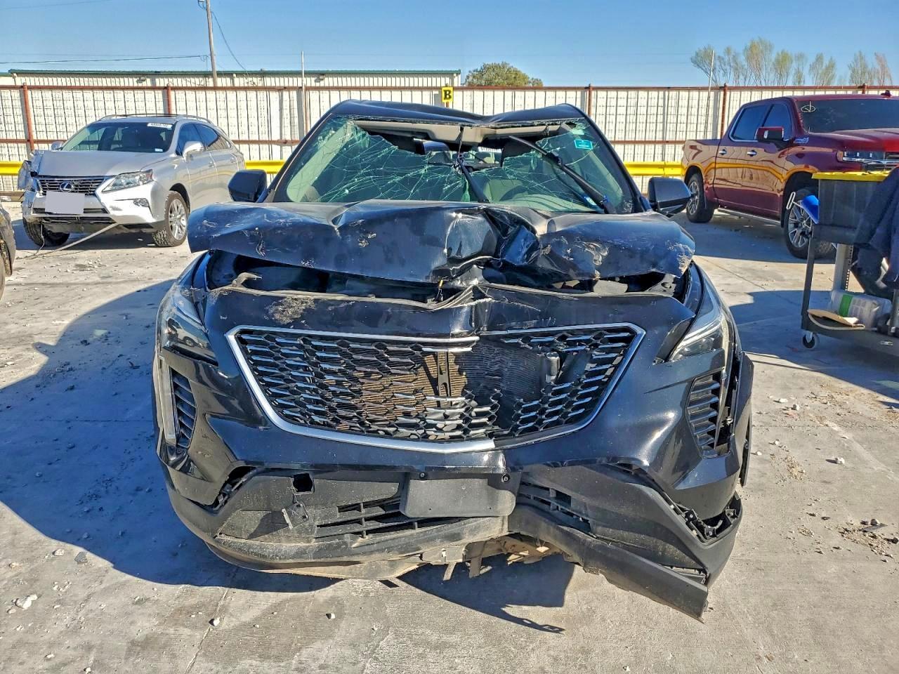 Lot #3310377963 2019 CADILLAC XT4 LUXURY