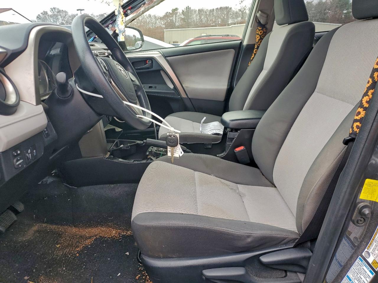 Lot #3317817072 2015 TOYOTA RAV4 LE