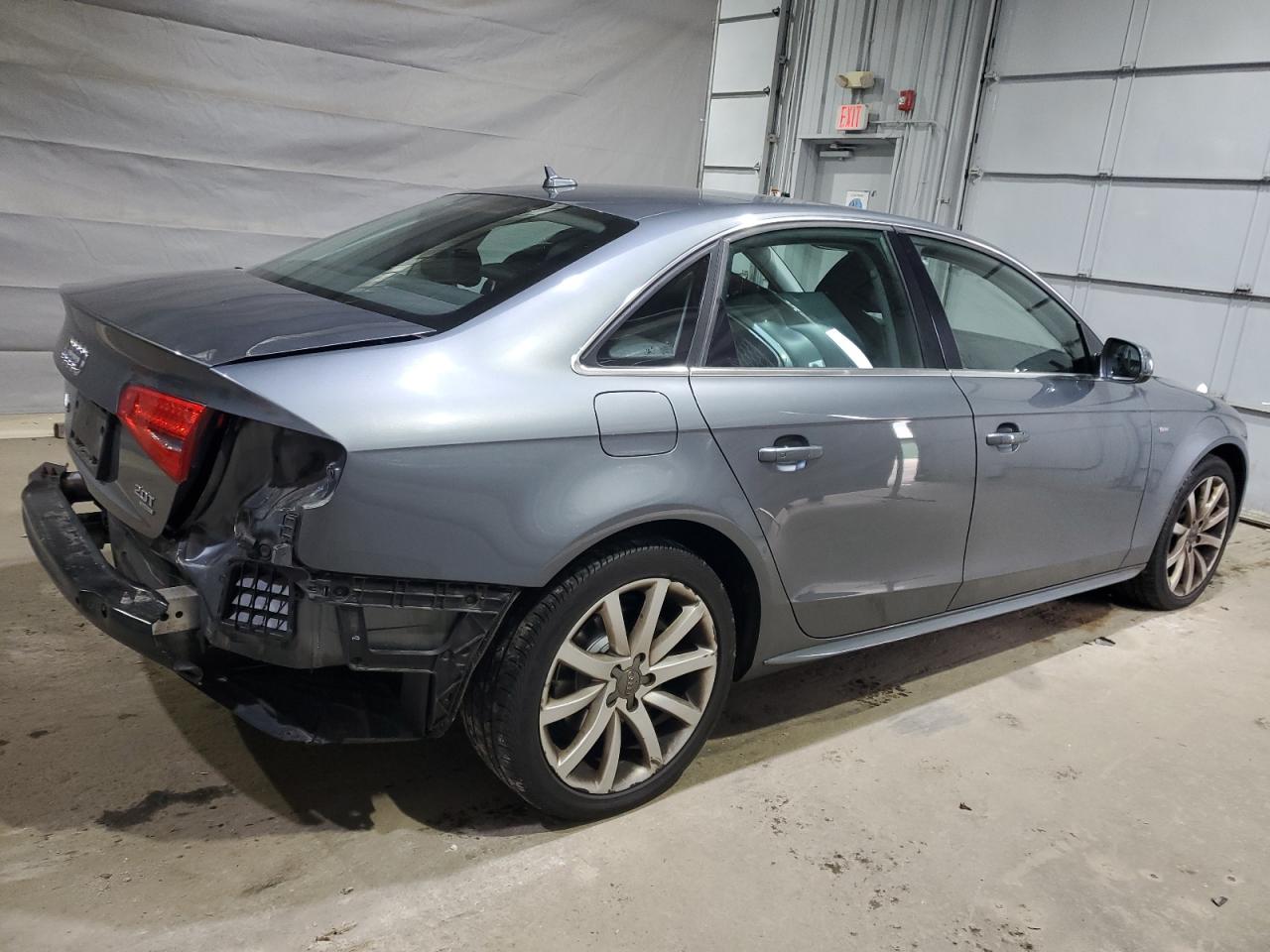 AUDI A4 PREMIUM