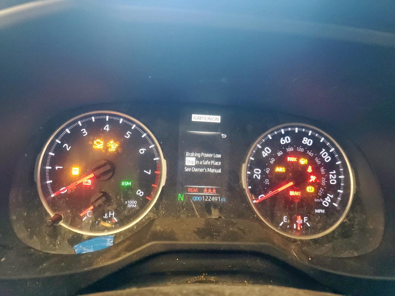 TOYOTA RAV4 XLE PREMIUM