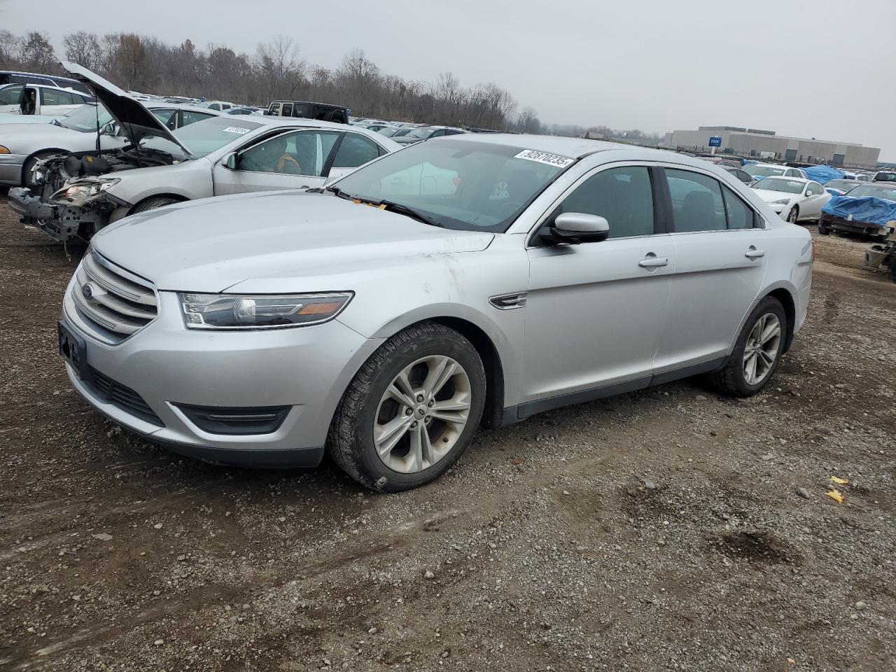 FORD TAURUS SEL