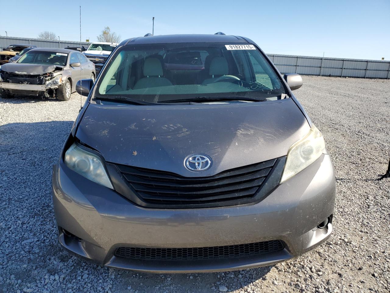 TOYOTA SIENNA