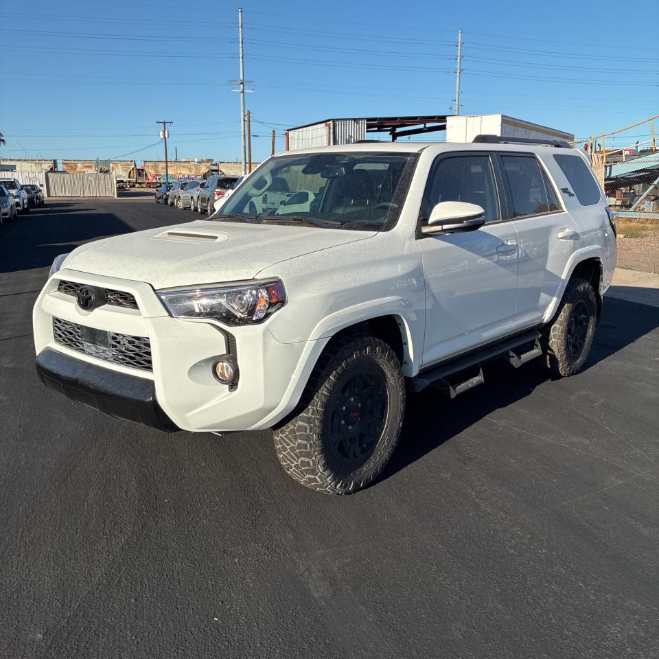 TOYOTA 4RUNNER SR5 PREMIUM