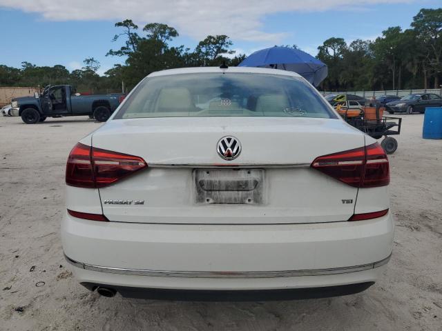 2018 VOLKSWAGEN PASSAT SE #3302843899