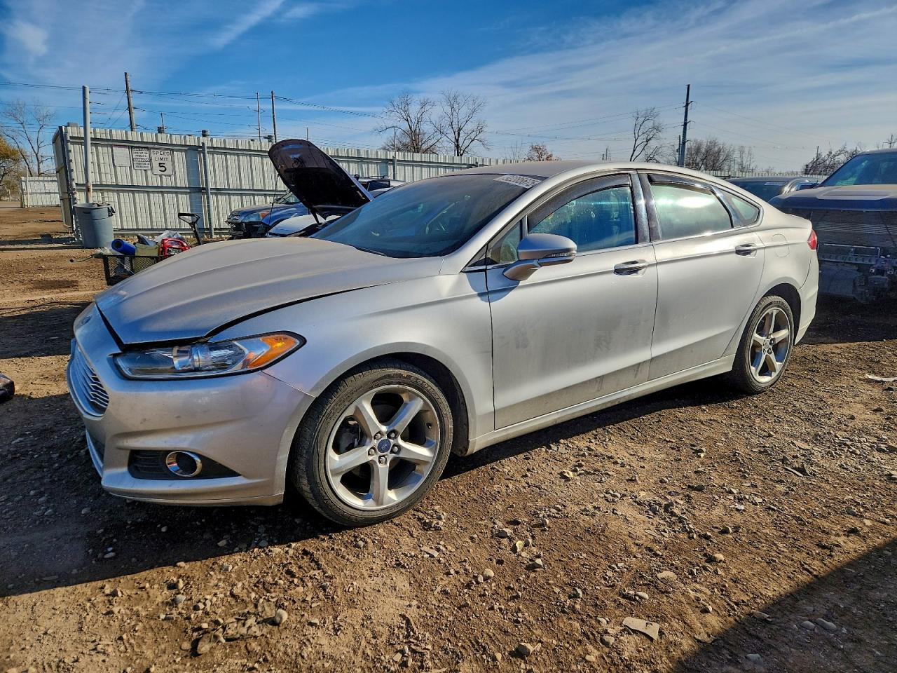 FORD FUSION SE