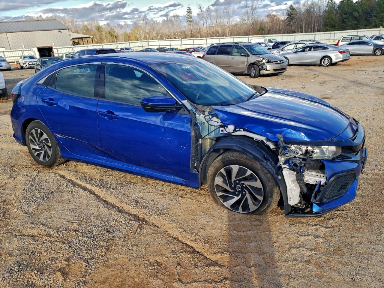 Lot #3301791336 2017 HONDA CIVIC LX
