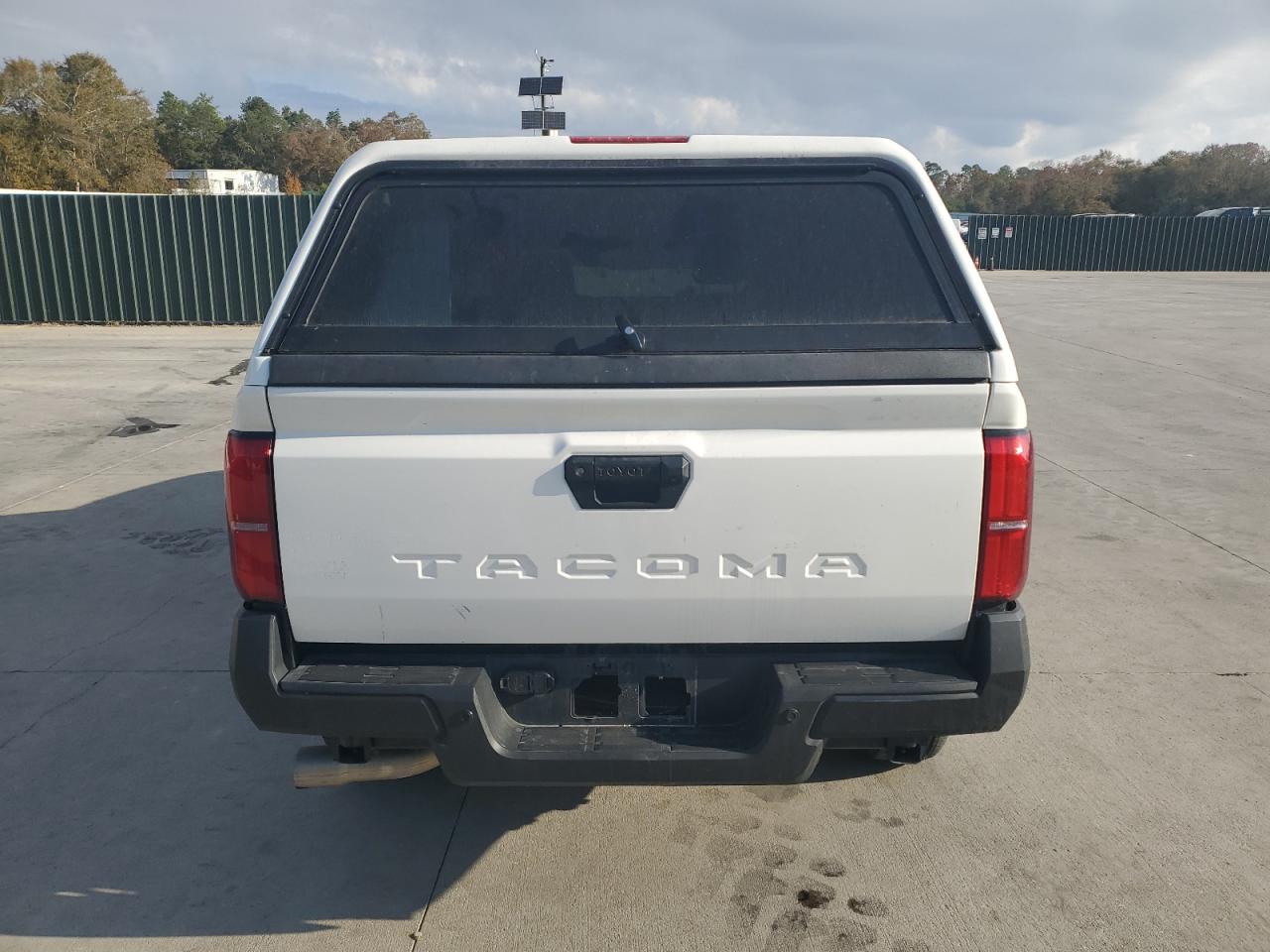 TOYOTA TACOMA XTRACAB