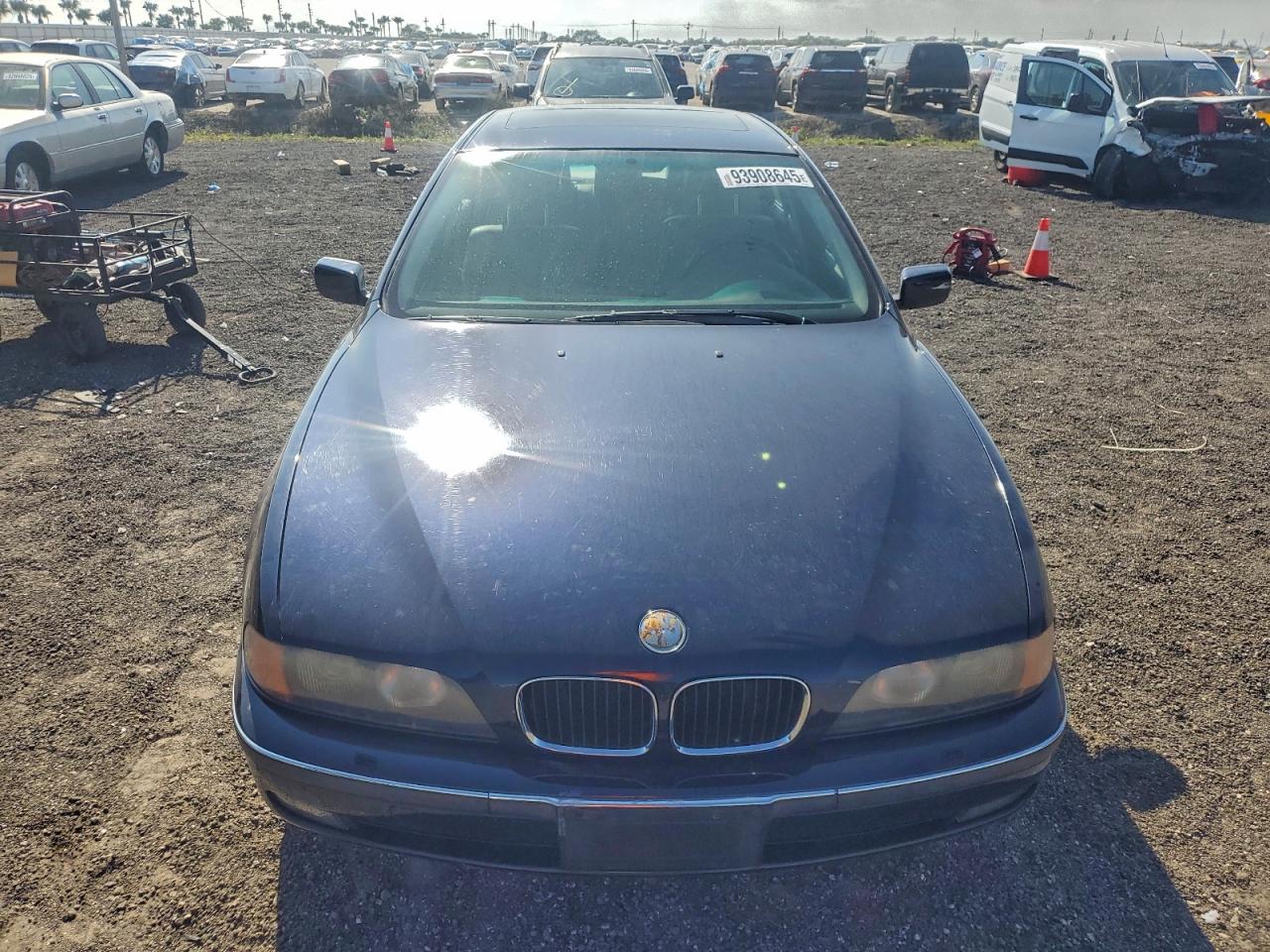 Lot #3305428443 1999 BMW 528 I AUTO