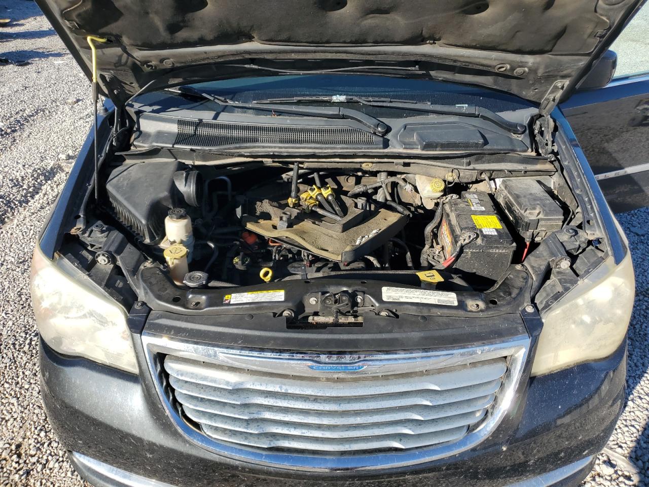 CHRYSLER TOWN & COUNTRY TOURING