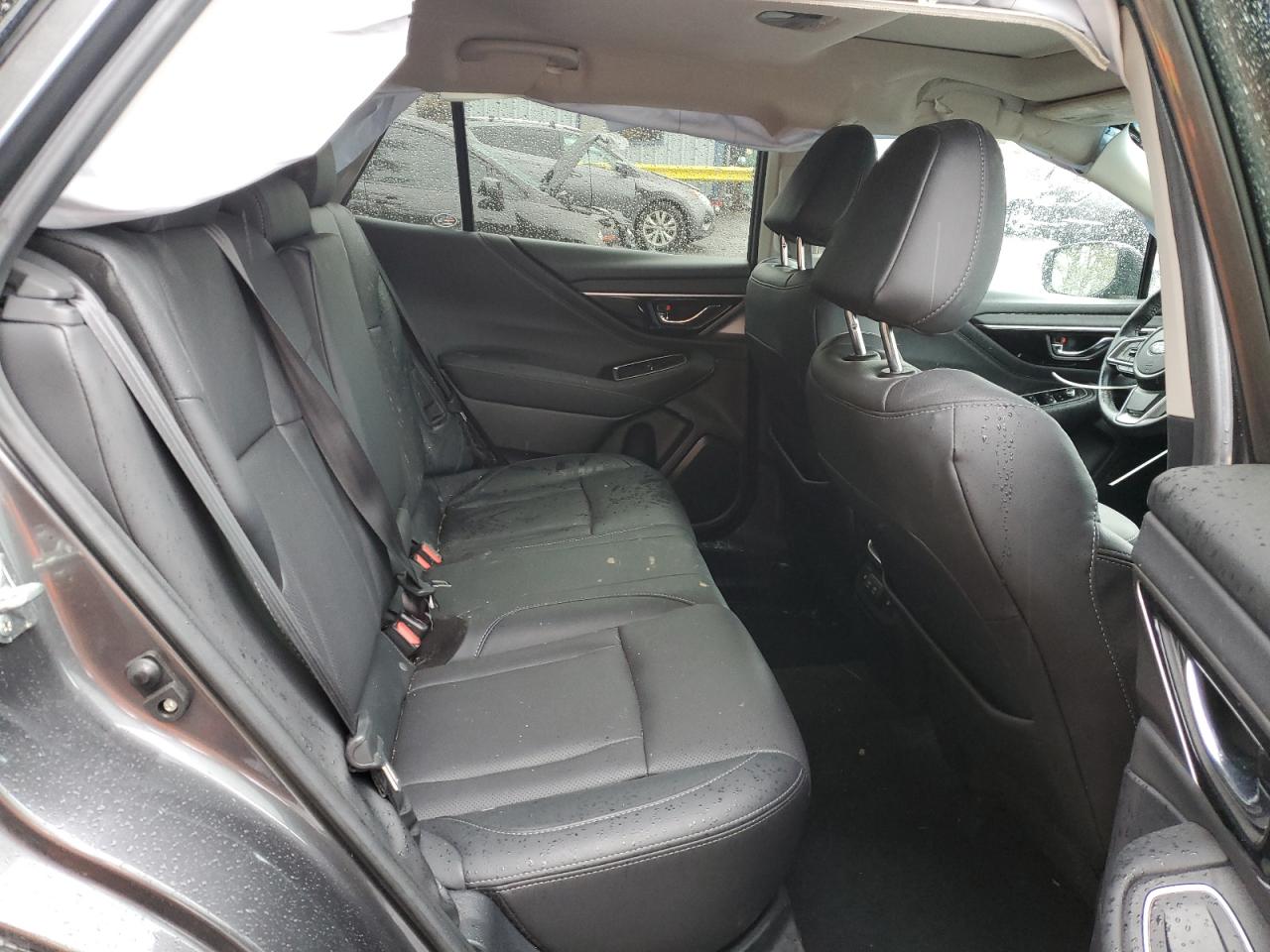 SUBARU OUTBACK LIMITED