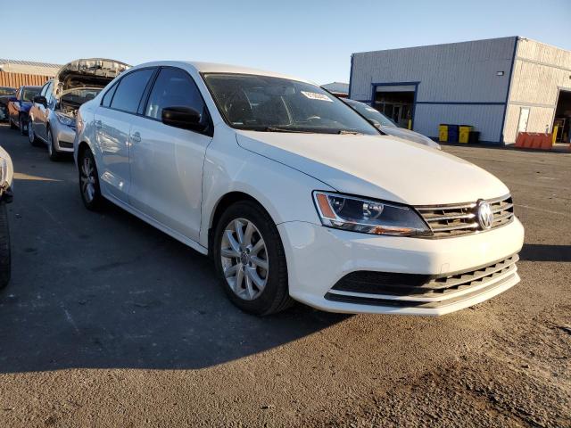 2015 VOLKSWAGEN JETTA SE - 3VWD17AJ9FM250886