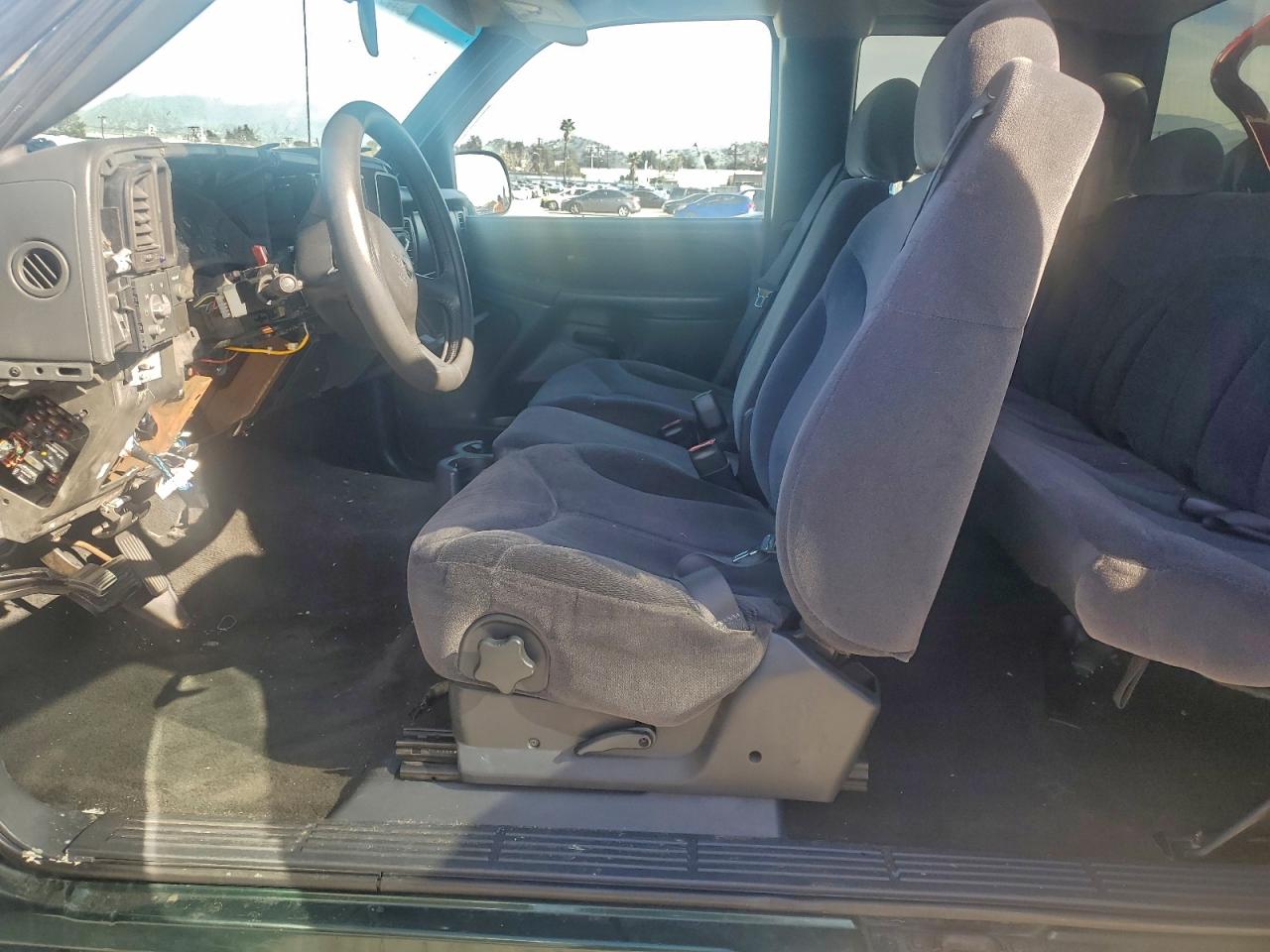 Lot #3297315398 2001 GMC NEW SIERRA