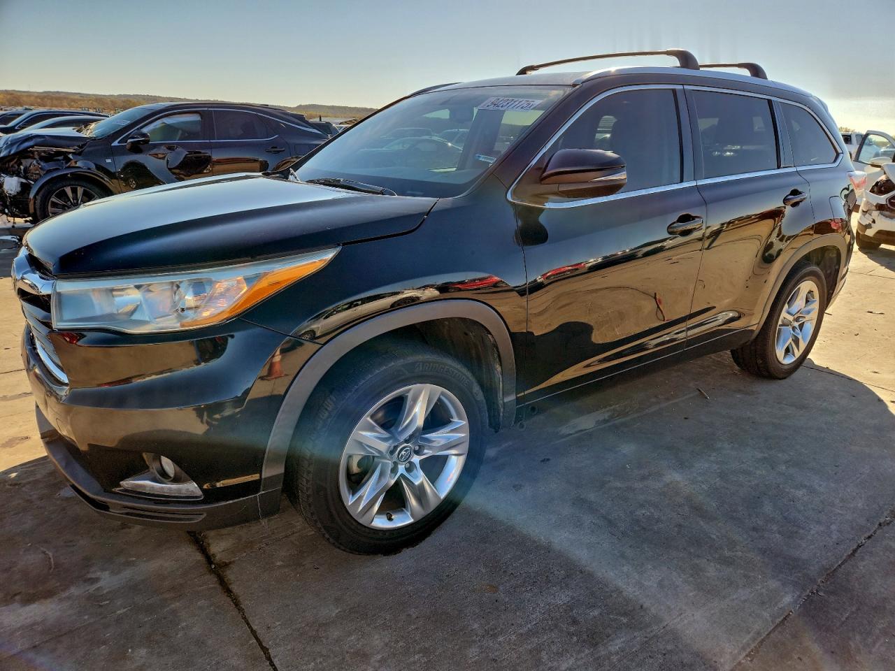 TOYOTA HIGHLANDER LIMITED