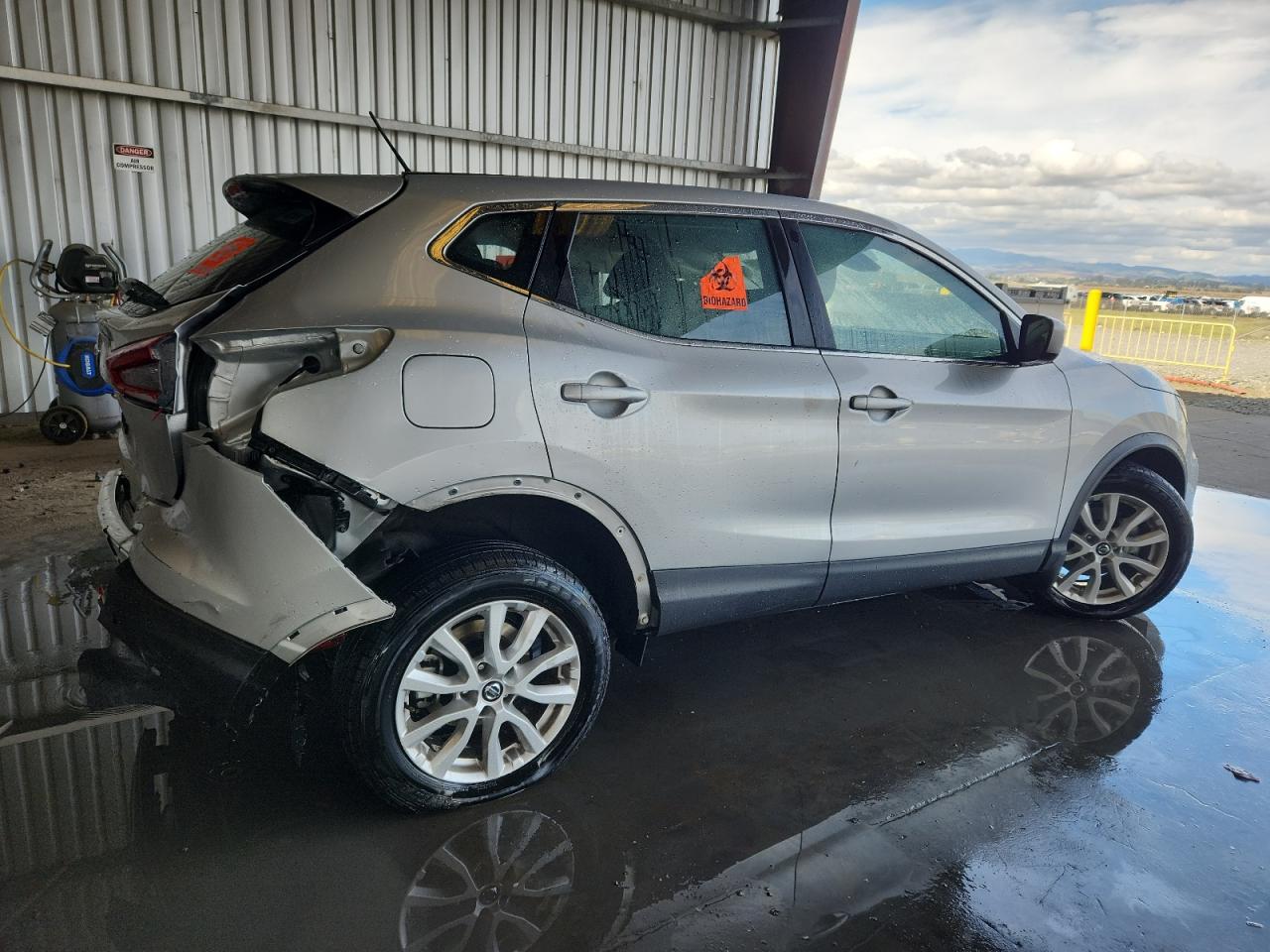 NISSAN ROGUE SPORT S