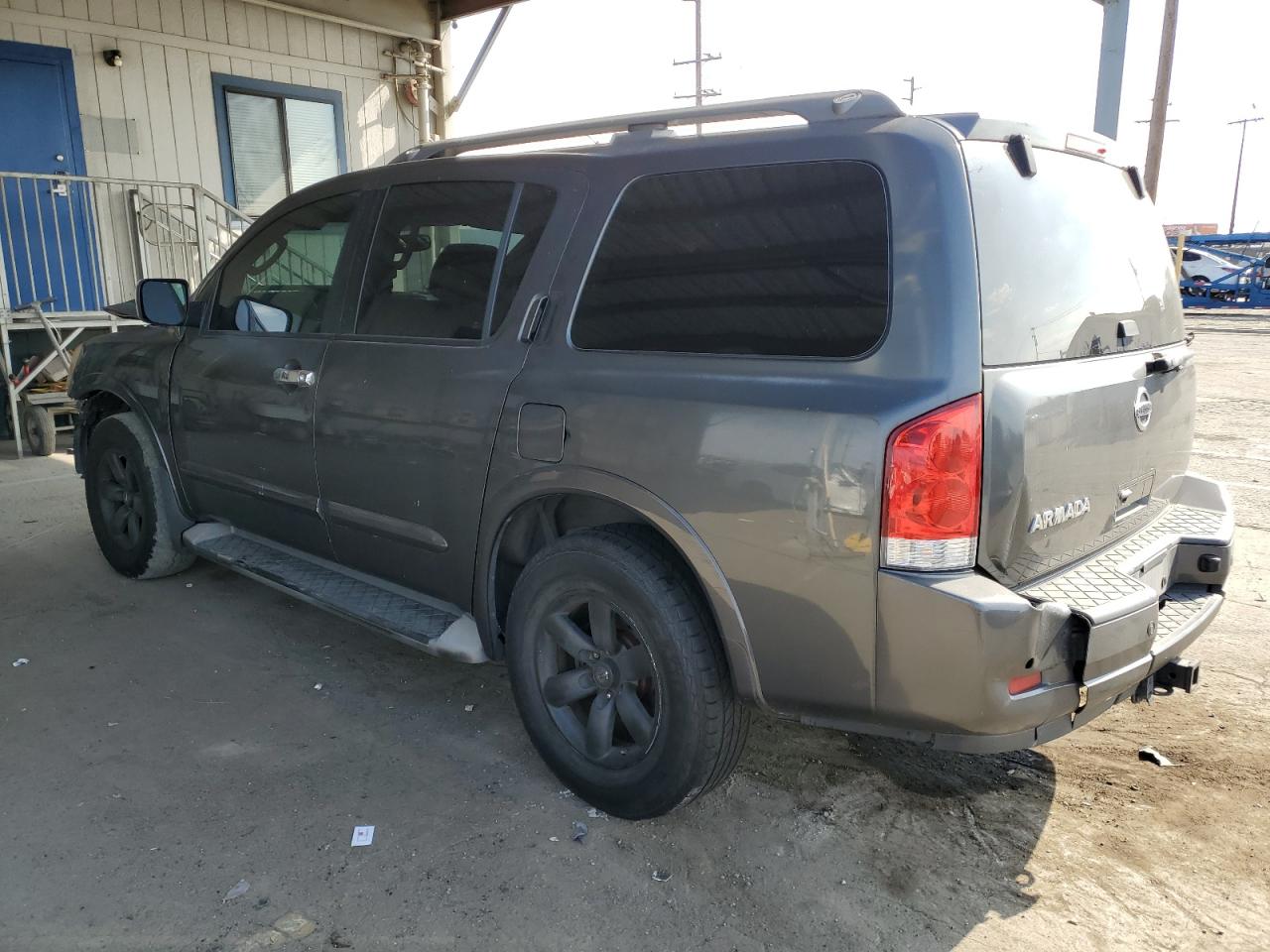 NISSAN ARMADA SV