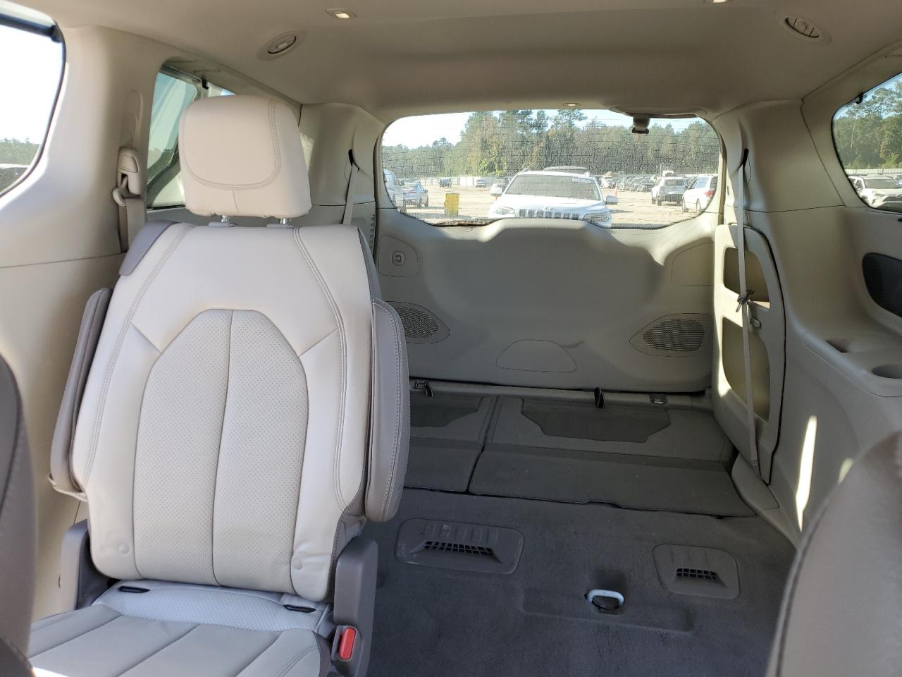 CHRYSLER PACIFICA TOURING L