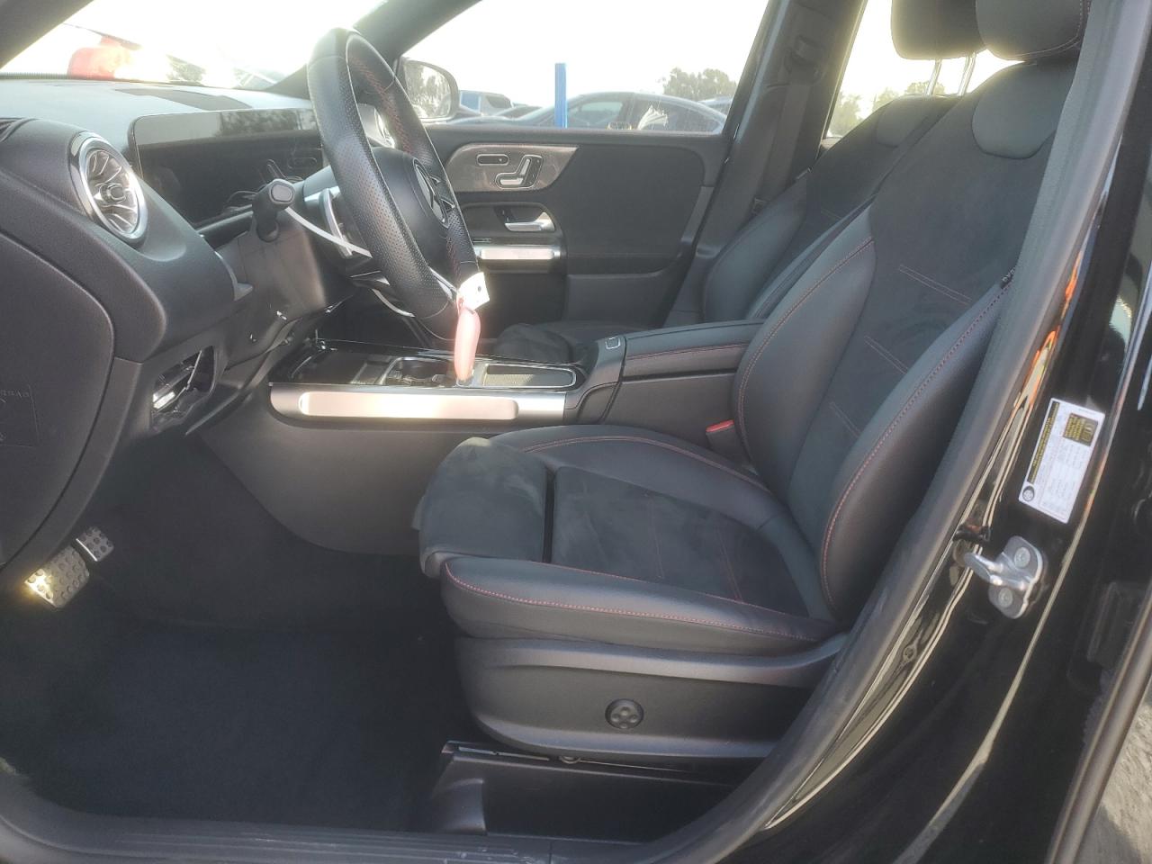 Lot #3315891141 2024 MERCEDES-BENZ GLB 250