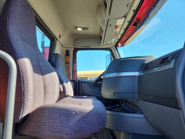 2023 VOLVO VNR #3302923072