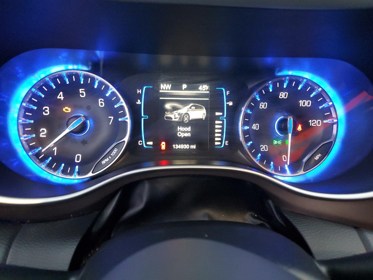 CHRYSLER PACIFICA TOURING L