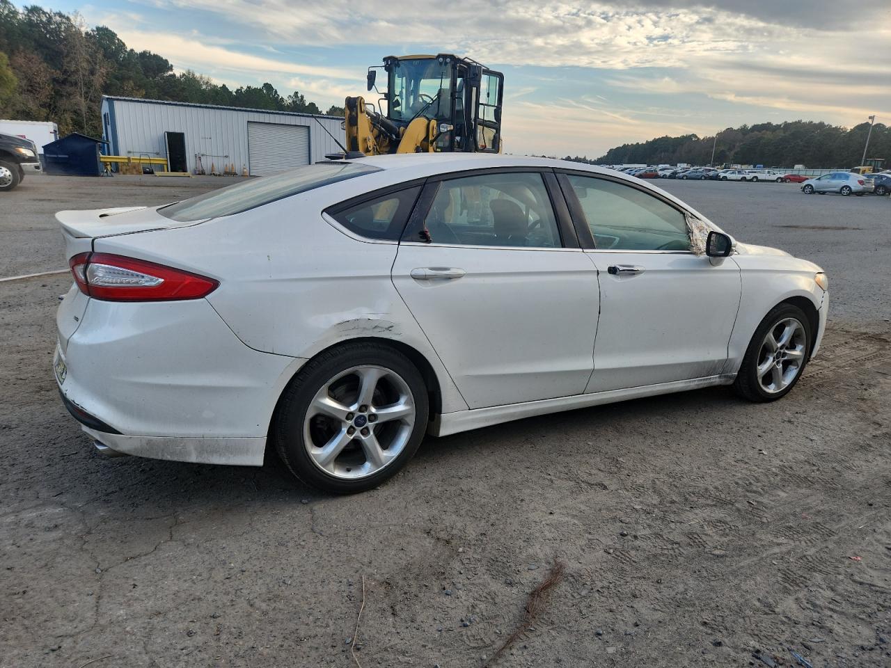 FORD FUSION SE