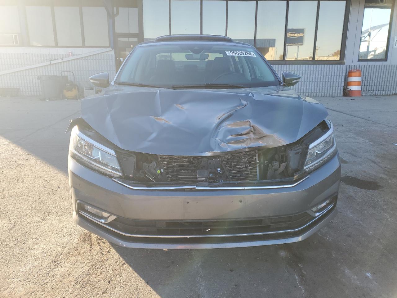 VOLKSWAGEN PASSAT SEL PREMIUM