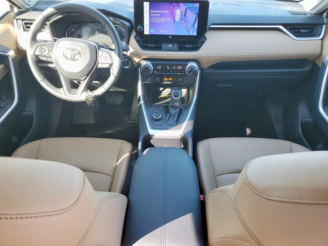 TOYOTA RAV4 XLE PREMIUM