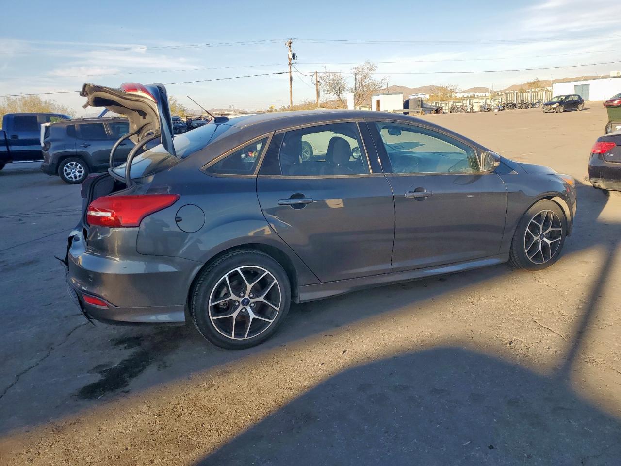 FORD FOCUS SE