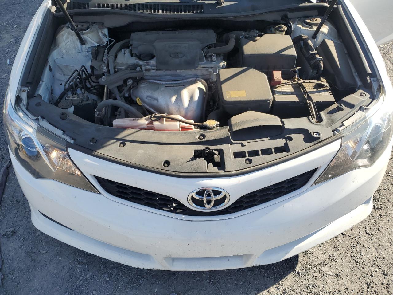 TOYOTA CAMRY L