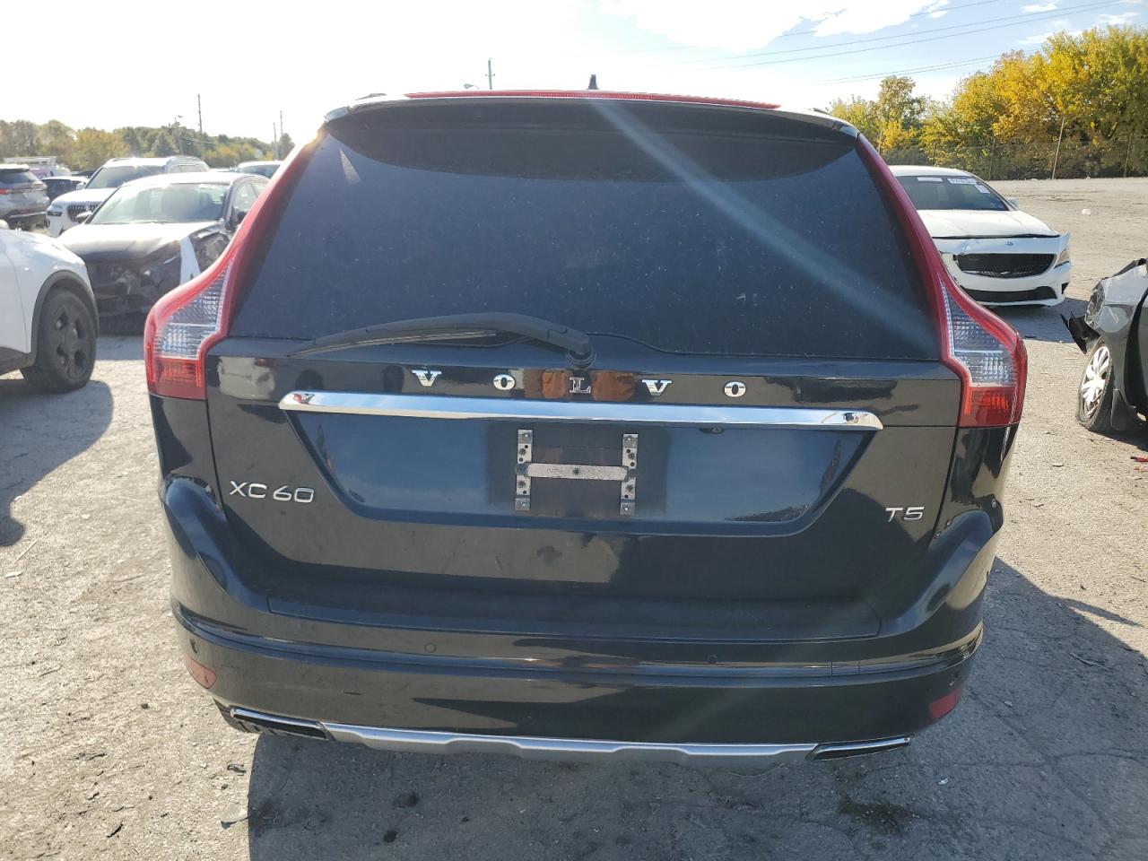 VOLVO XC60 T5 PREMIER+