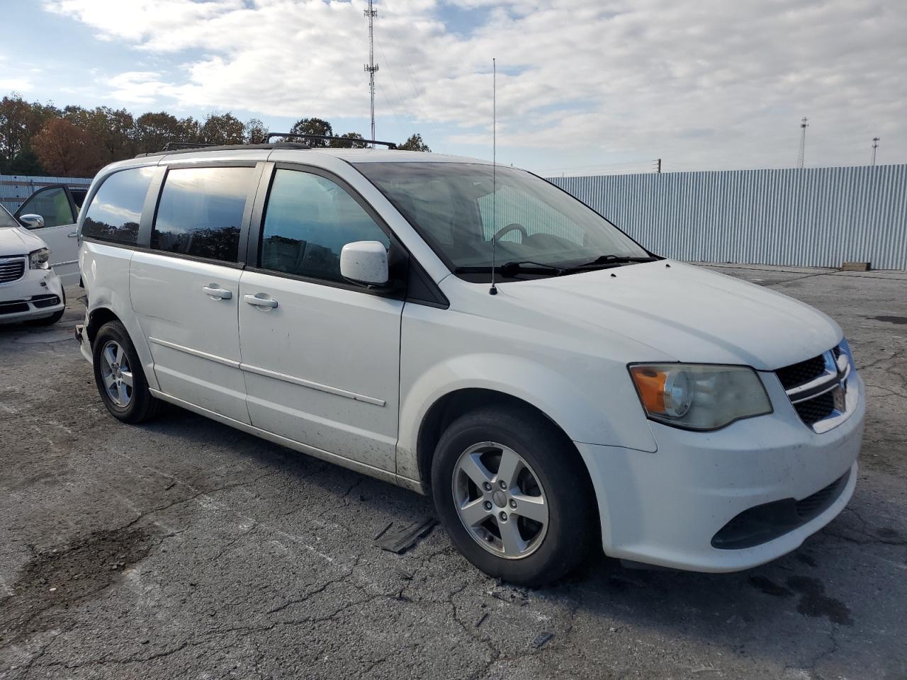 DODGE GRAND CARAVAN SXT