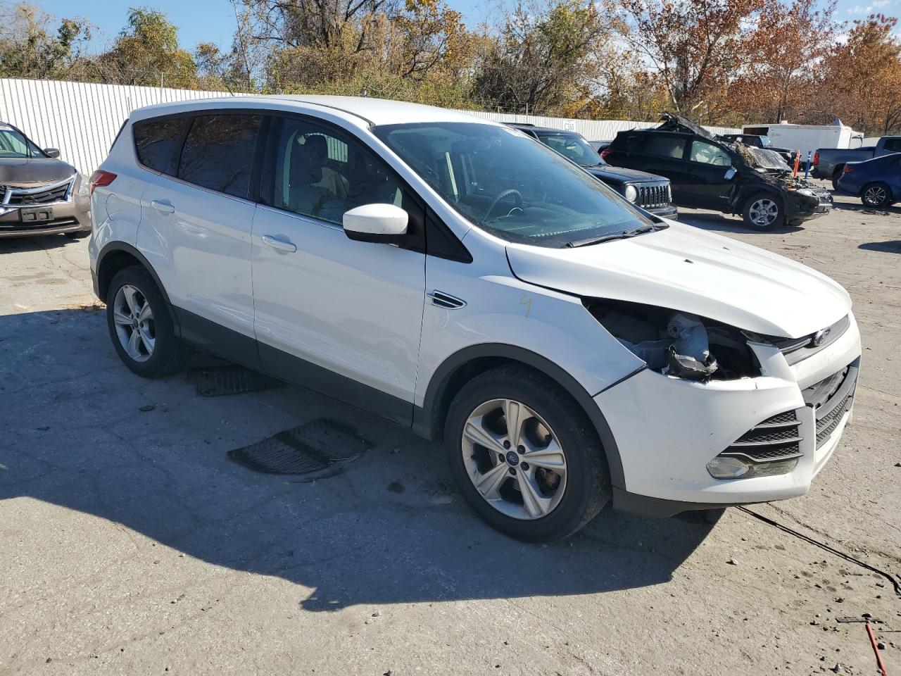 FORD ESCAPE SE