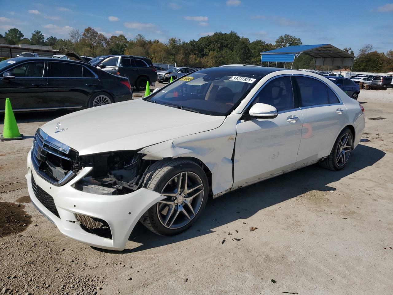 MERCEDES-BENZ S-CLASS 550