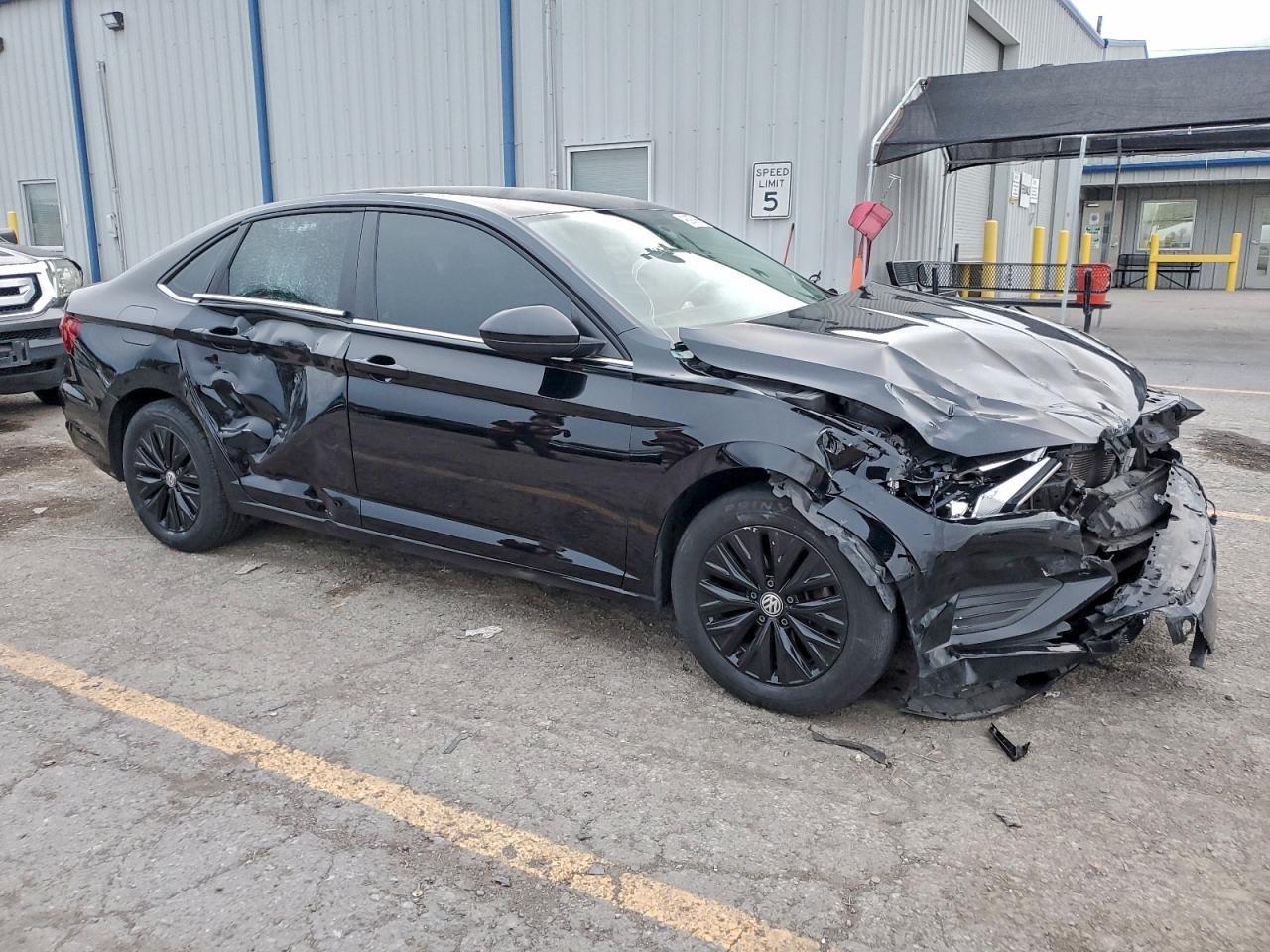 Lot #3317234181 2019 VOLKSWAGEN JETTA S