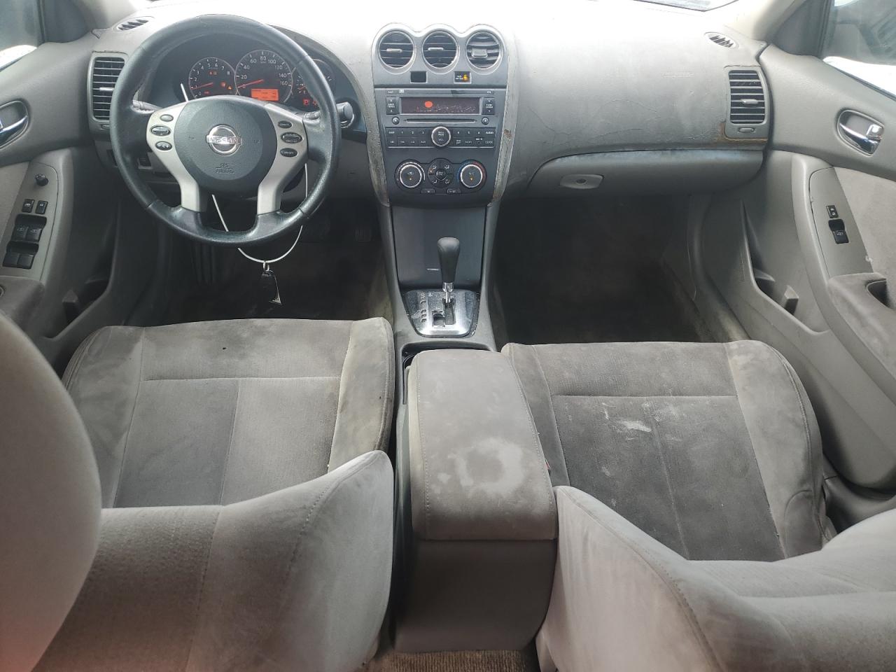 NISSAN ALTIMA BASE