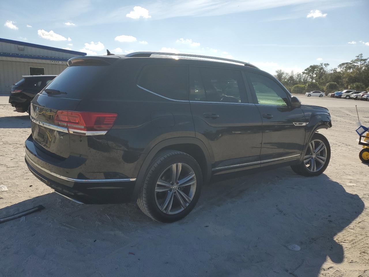VOLKSWAGEN ATLAS SE