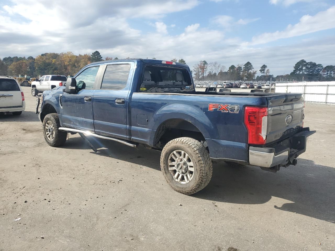 FORD F-250 SUPER DUTY