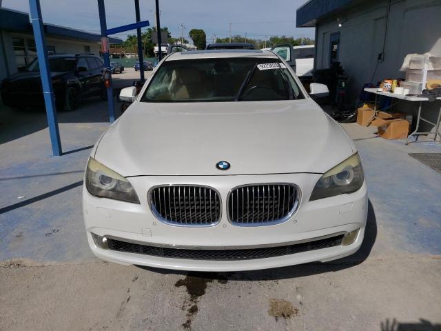 2011 BMW 740 I #3304556439