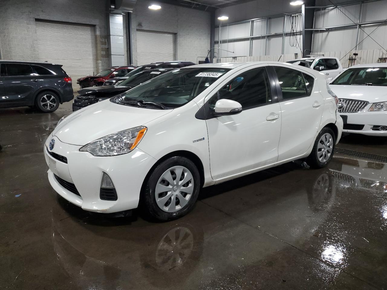 Lot #3286703310 2014 TOYOTA PRIUS C