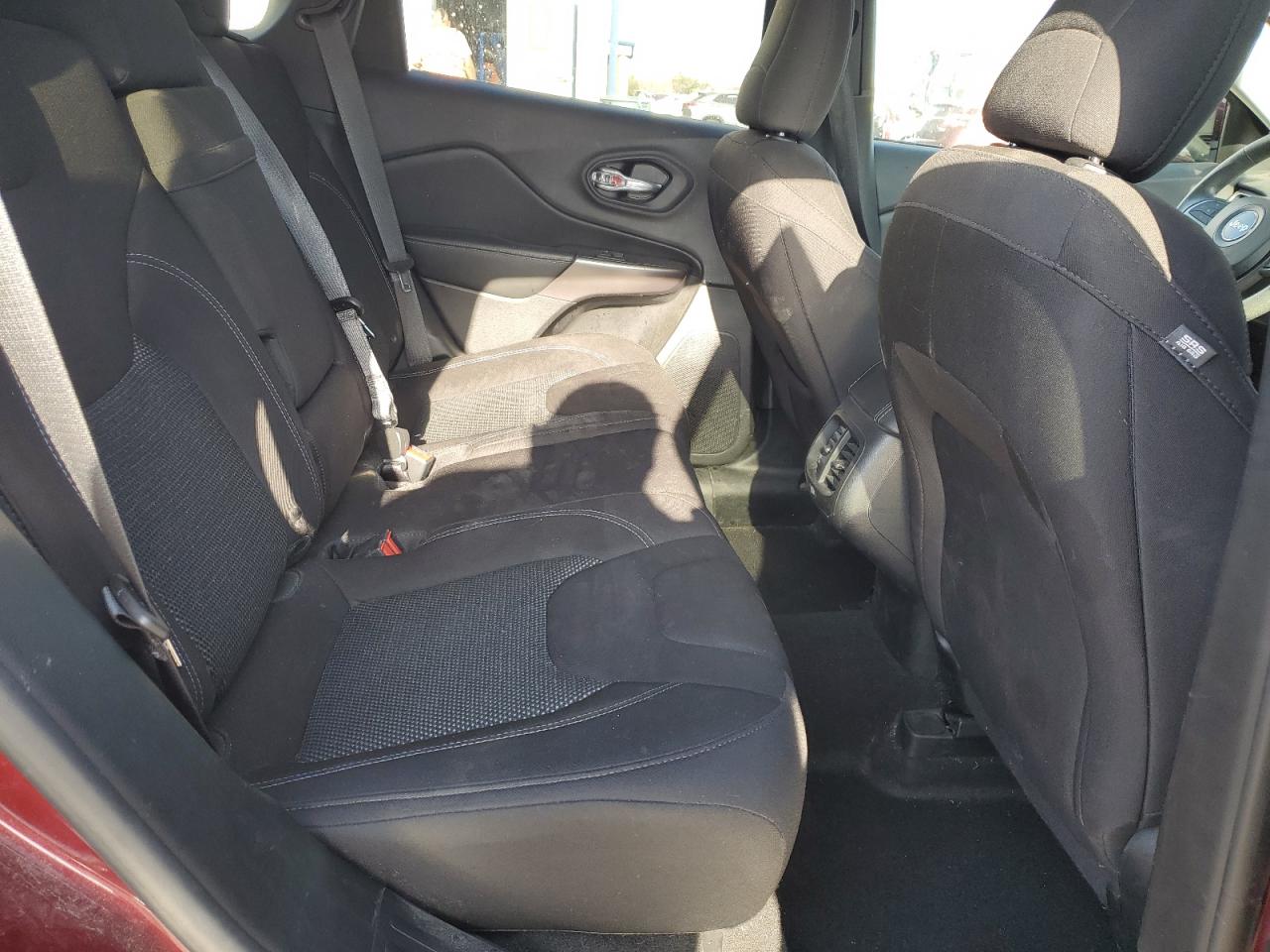 JEEP GRAND CHEROKEE LATITUDE