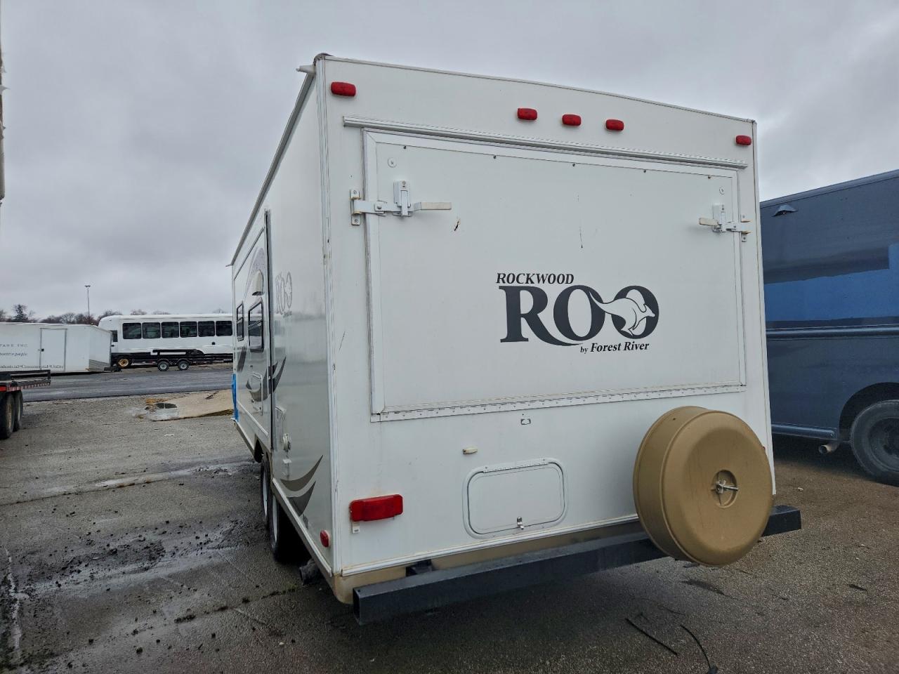 Lot #3316015769 2012 ROCKWOOD MINI LITE