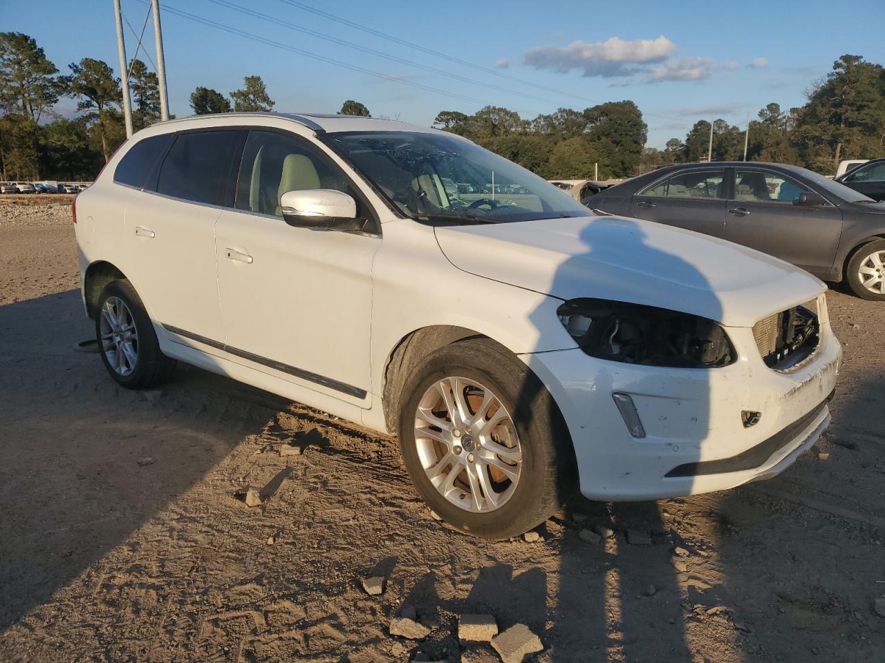 VOLVO XC60 T5 PREMIER
